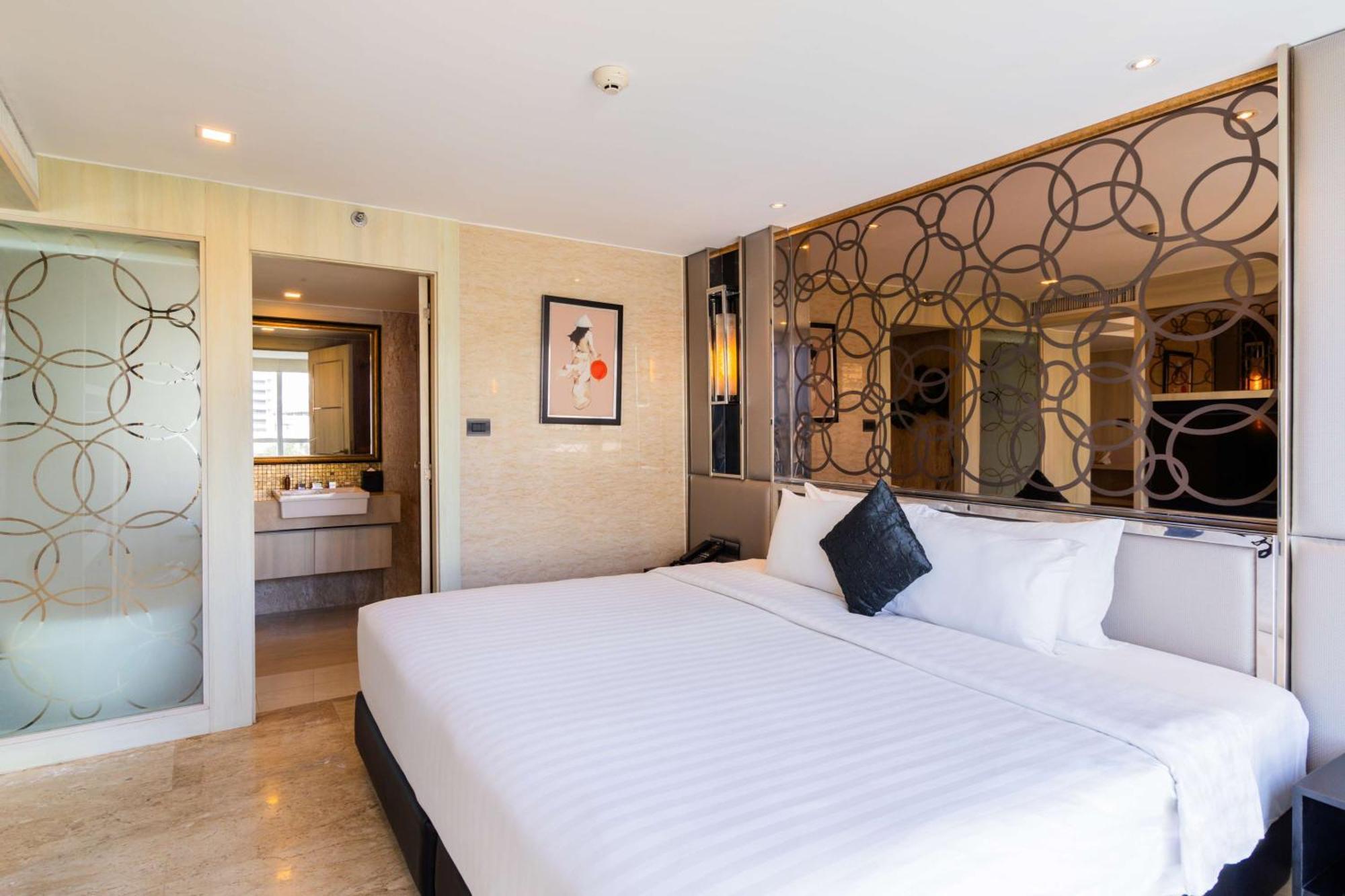 The Sanctuary Resort Pattaya, BW Signature Collection Exteriör bild
