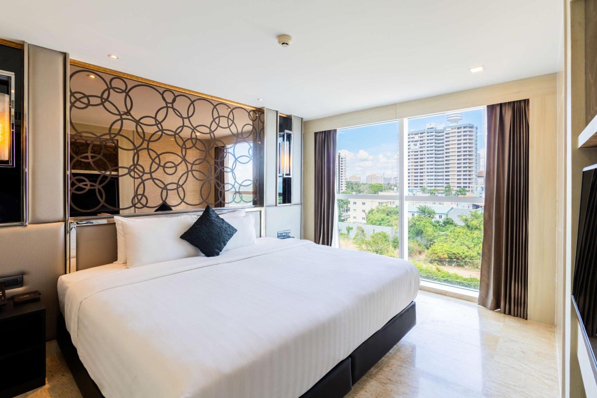 The Sanctuary Resort Pattaya, BW Signature Collection Exteriör bild
